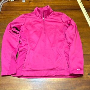 Women’s Nike Golf Tour Performance Therma-Fit 1/4 zip sweatshirt in pink size M